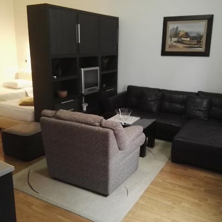 Guest House Amico Вране Экстерьер фото