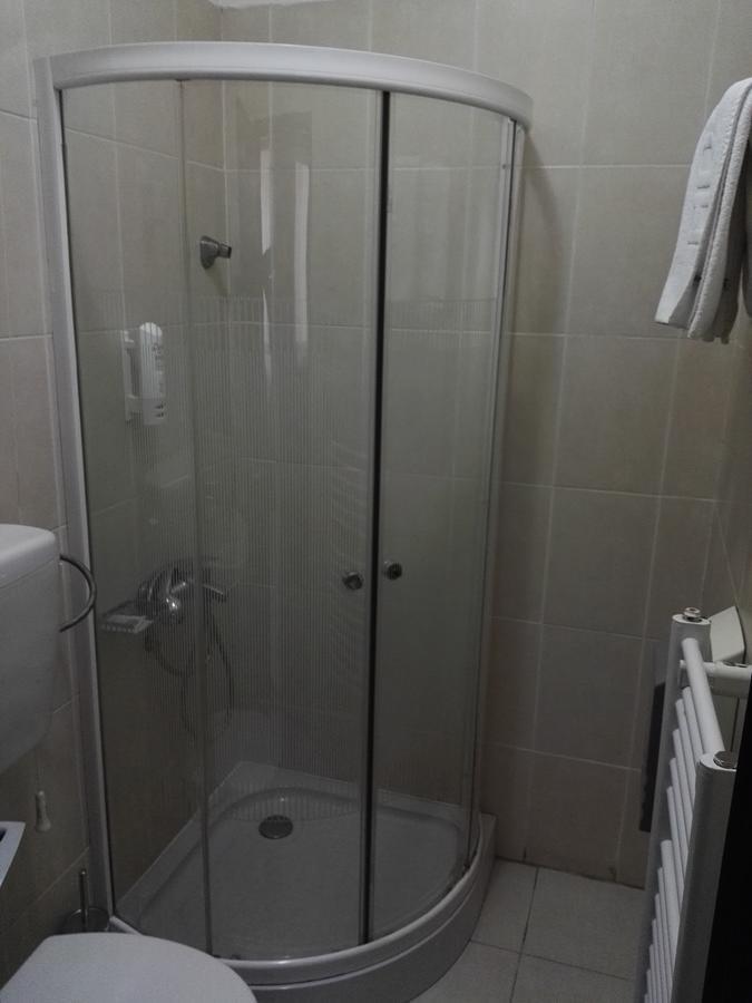 Guest House Amico Вране Экстерьер фото